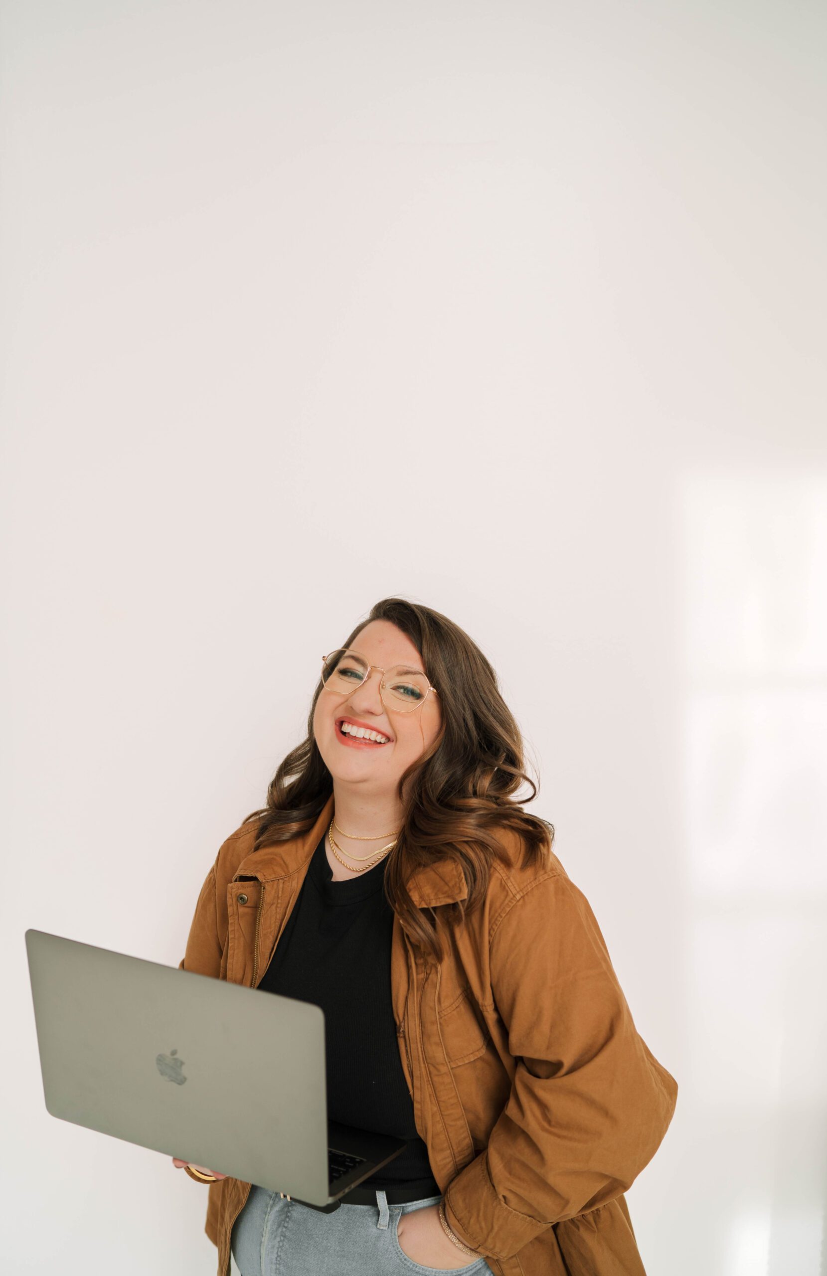 5 Reasons Your Business Needs an Online Business Manager